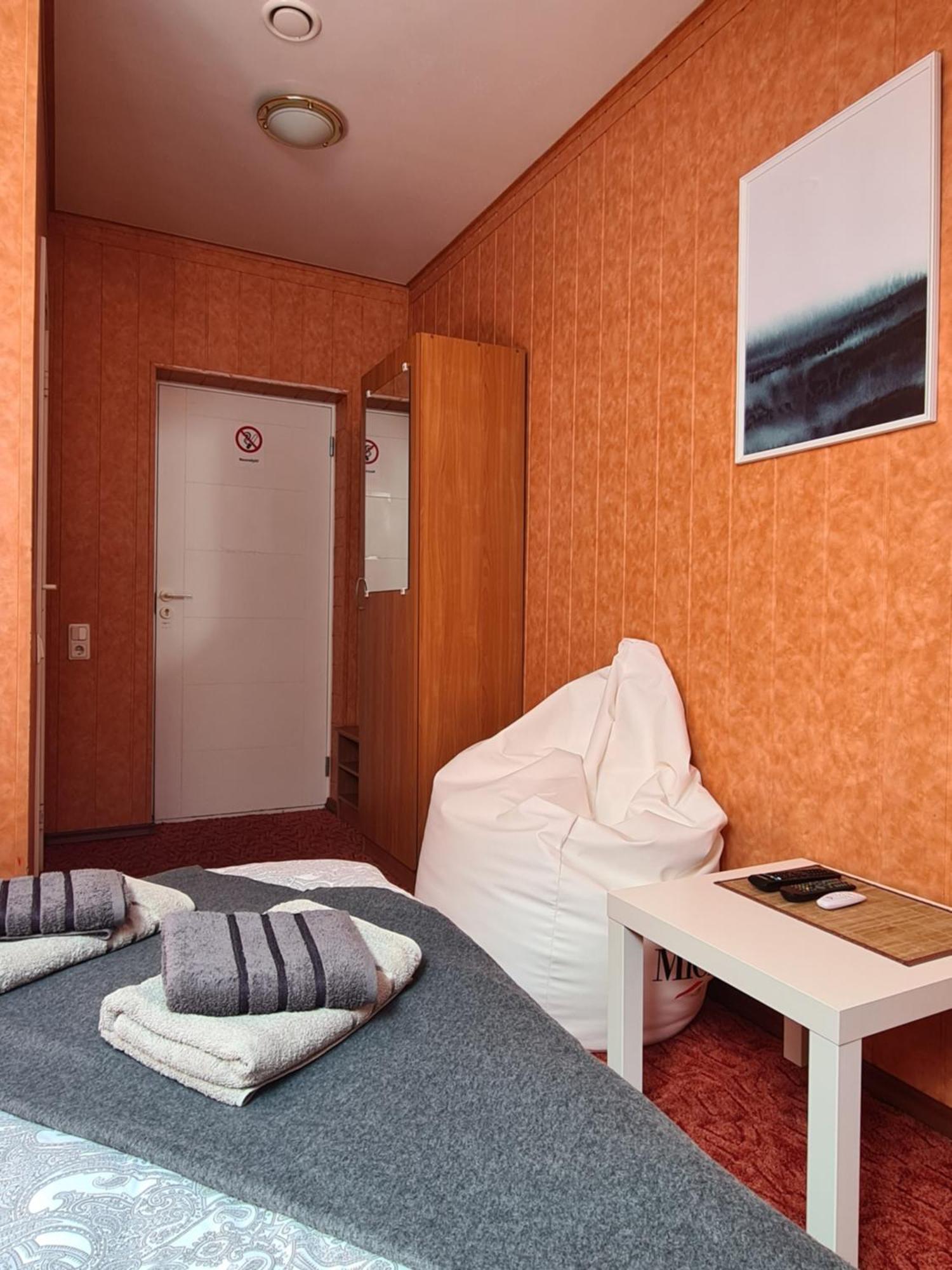 Guest House Kaktus Riga Rum bild
